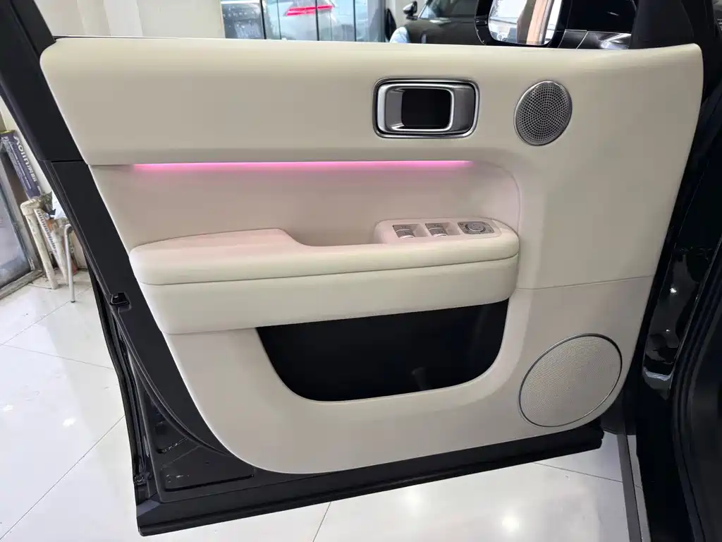 Li Auto L6 2025 Pro