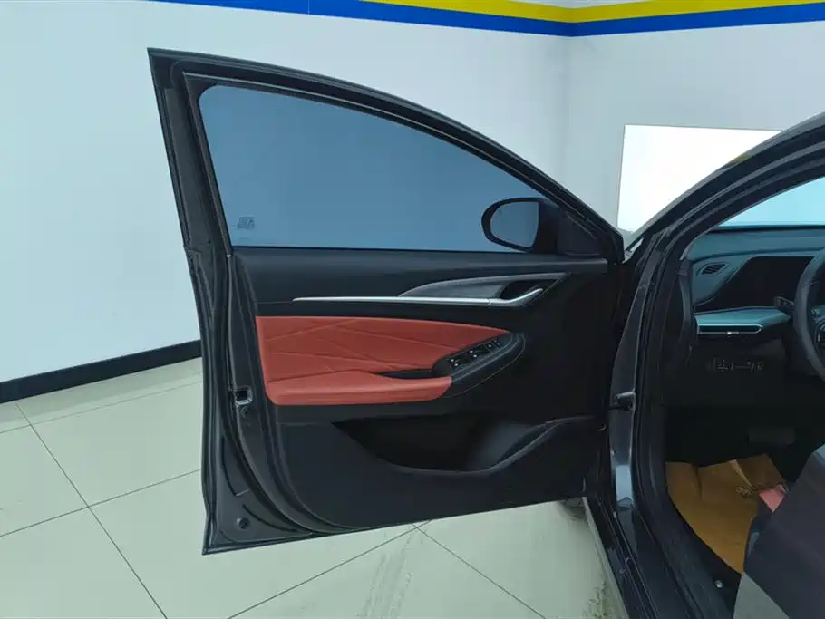 Changan Eado 2022 PLUS NE 1.4T GDI DCT Luxury
