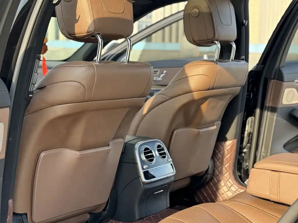 Mercedes-Benz S-Class — миниатюра 12