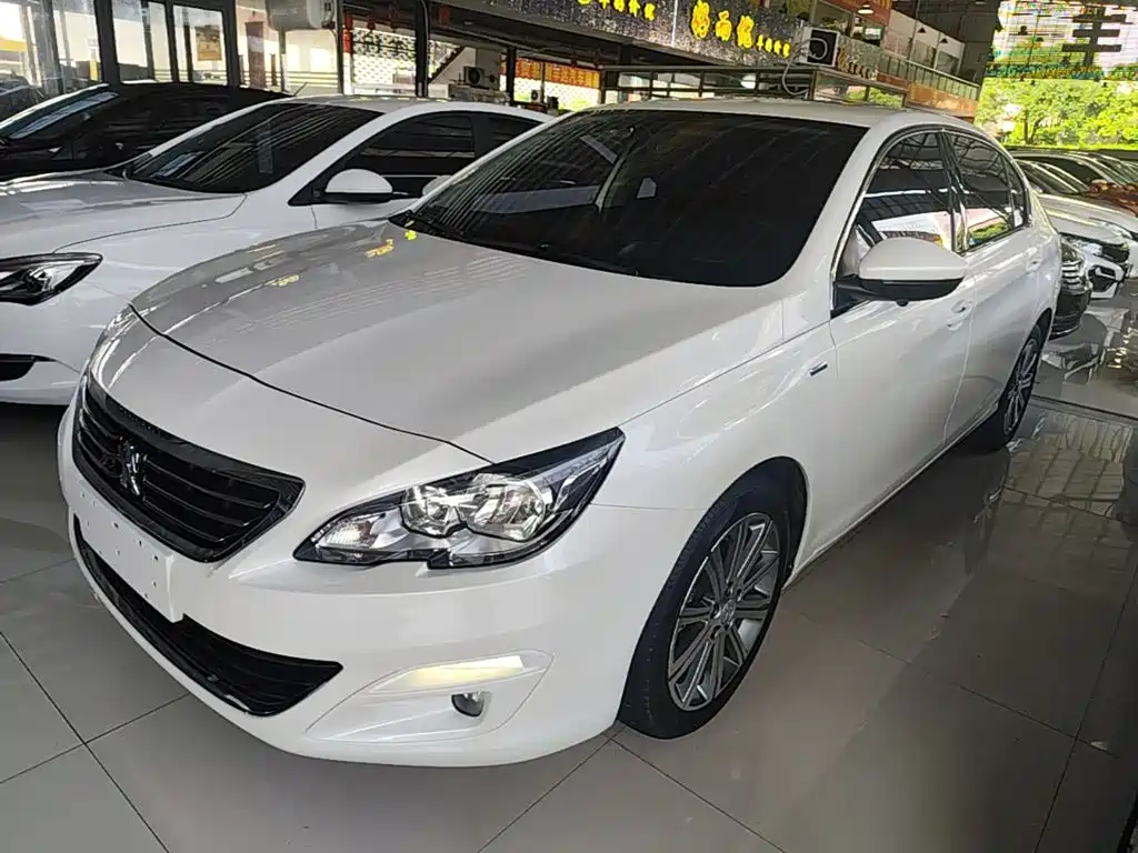 Peugeot 408 — миниатюра 2