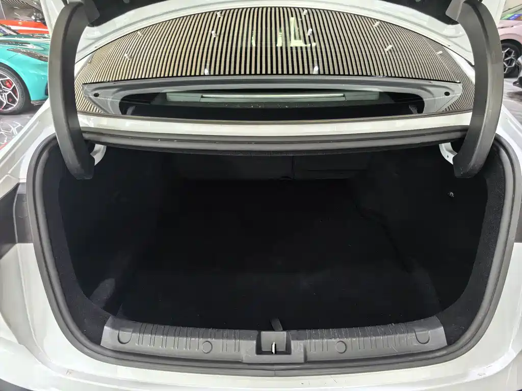 BYD Qin L — миниатюра 18