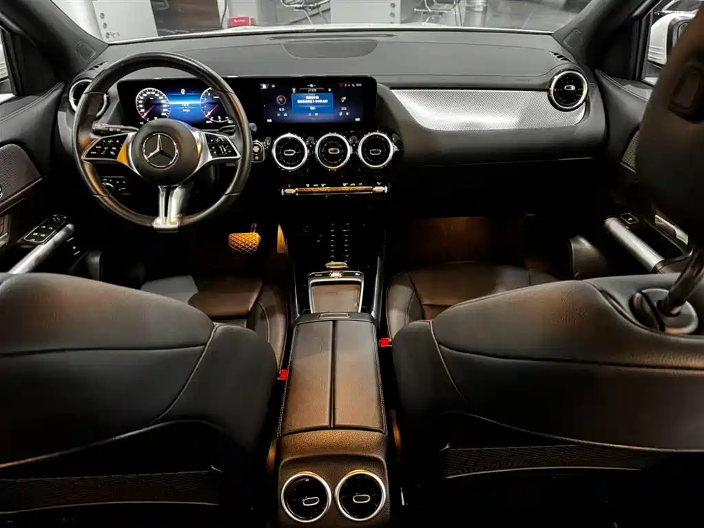 Mercedes-Benz GLA — миниатюра 17