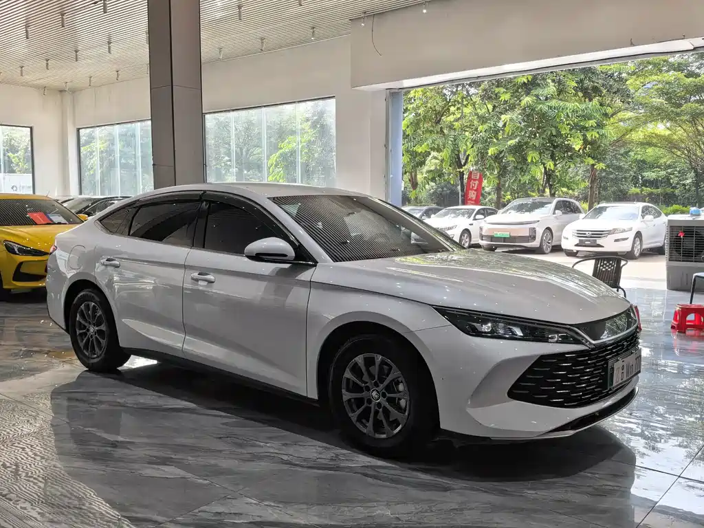 BYD Qin L — миниатюра 3