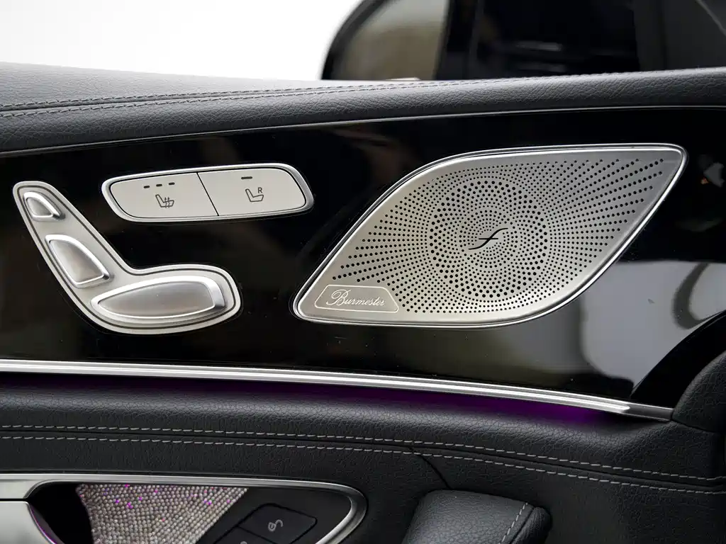 Mercedes-Benz AMG GT — миниатюра 11
