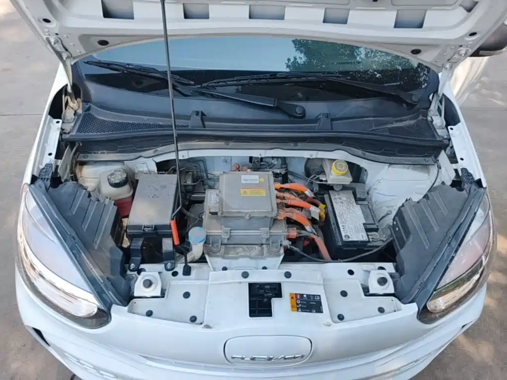 Roewe Clever — миниатюра 20