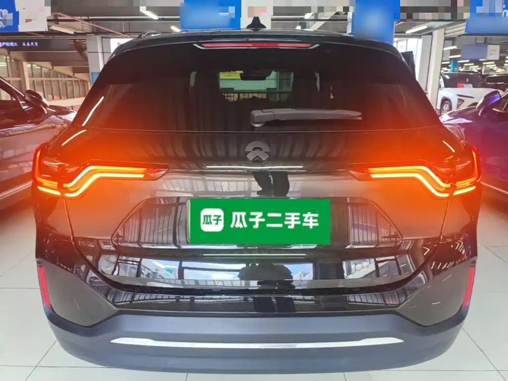 NIO ES6 — миниатюра 6