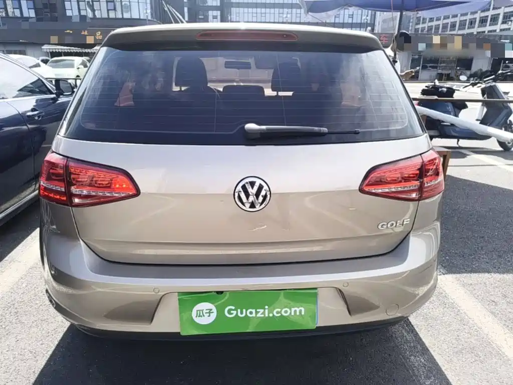Volkswagen Golf — миниатюра 6