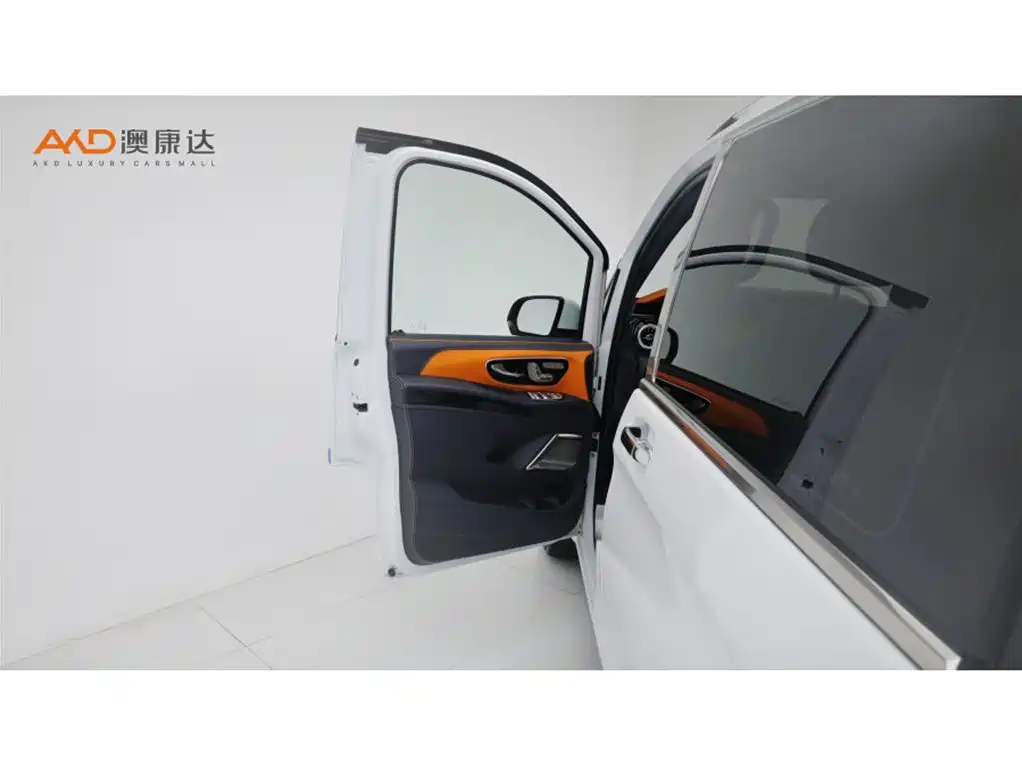 Mercedes-Benz Vito — миниатюра 11