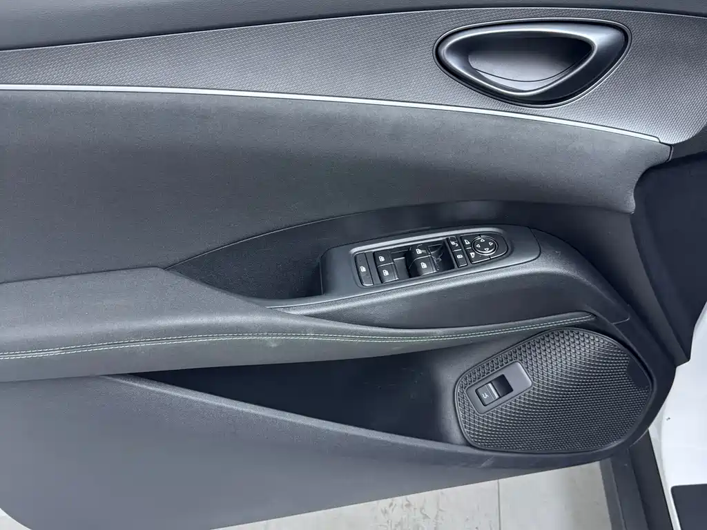 BYD Seal 06 — миниатюра 21