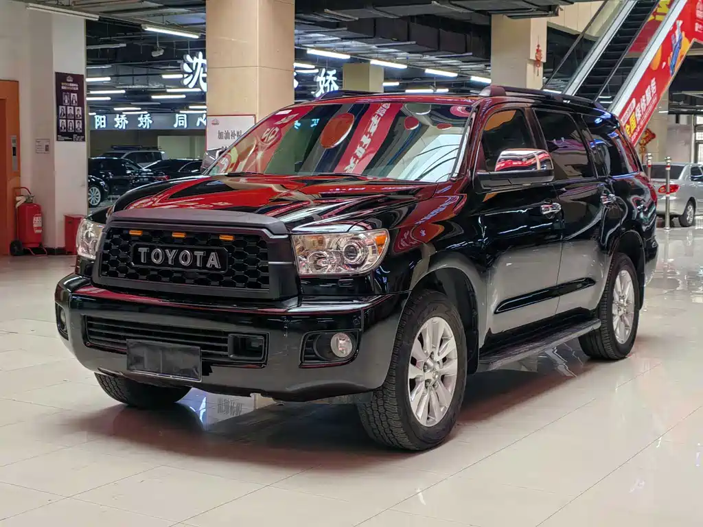 Toyota Sequoia 2010