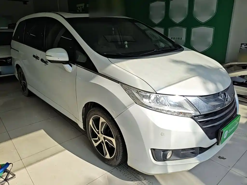 Honda Odyssey — миниатюра 4