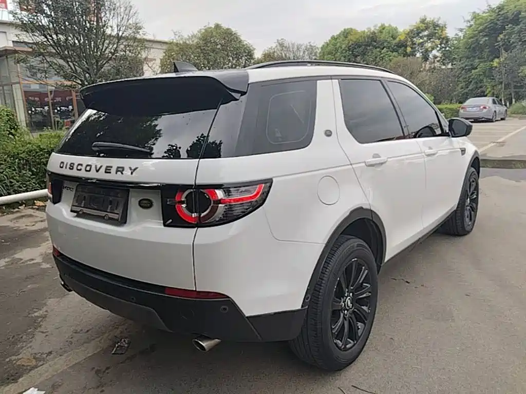 Land Rover Discovery Sport — миниатюра 7