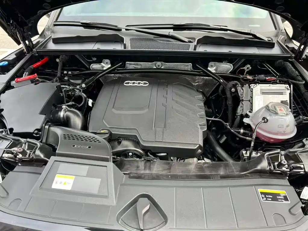 Audi Q5L — миниатюра 9