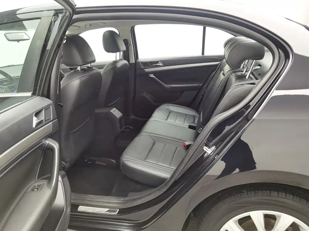 Volkswagen Lavida — миниатюра 15
