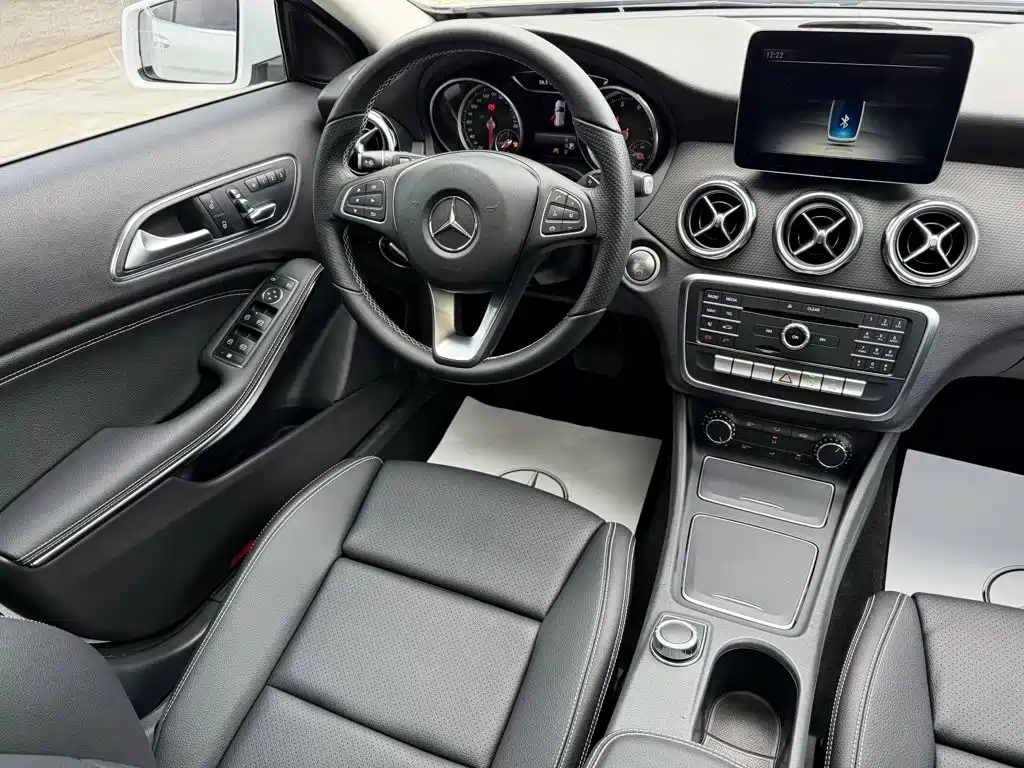 Mercedes-Benz GLA — миниатюра 14