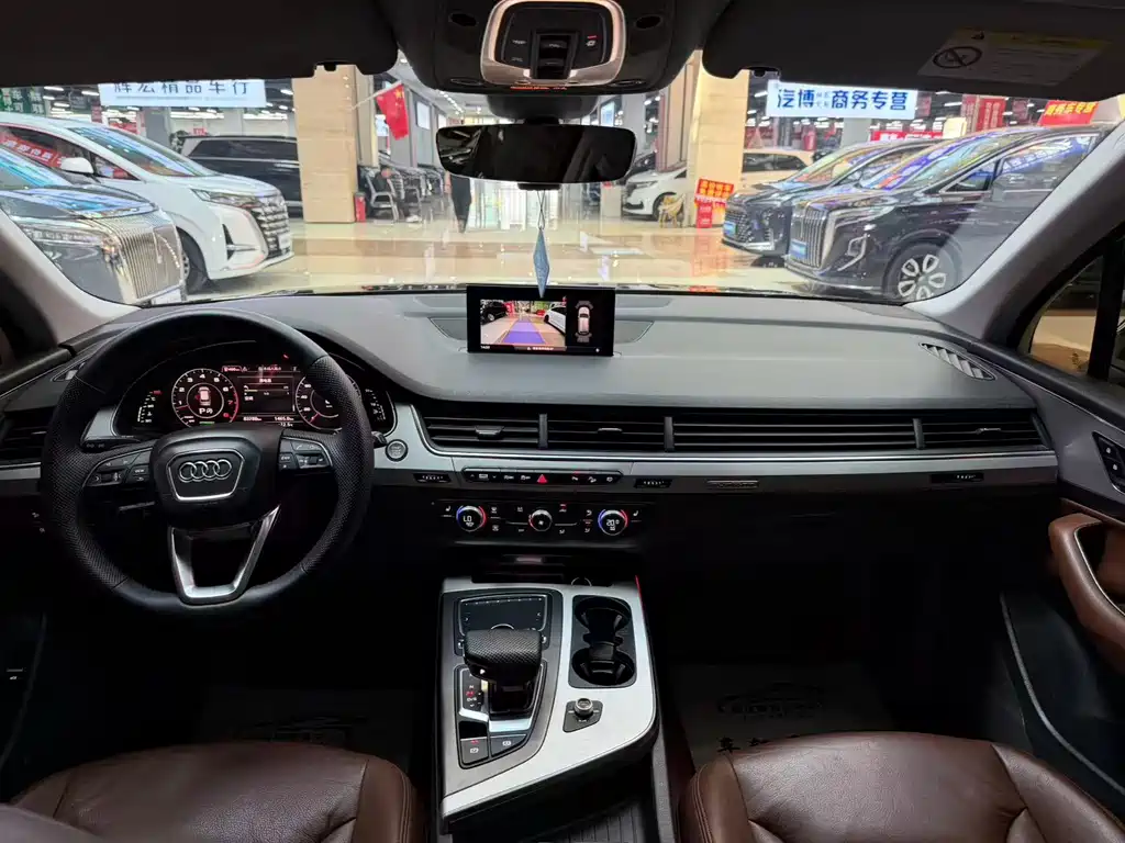 Audi Q7 — миниатюра 14