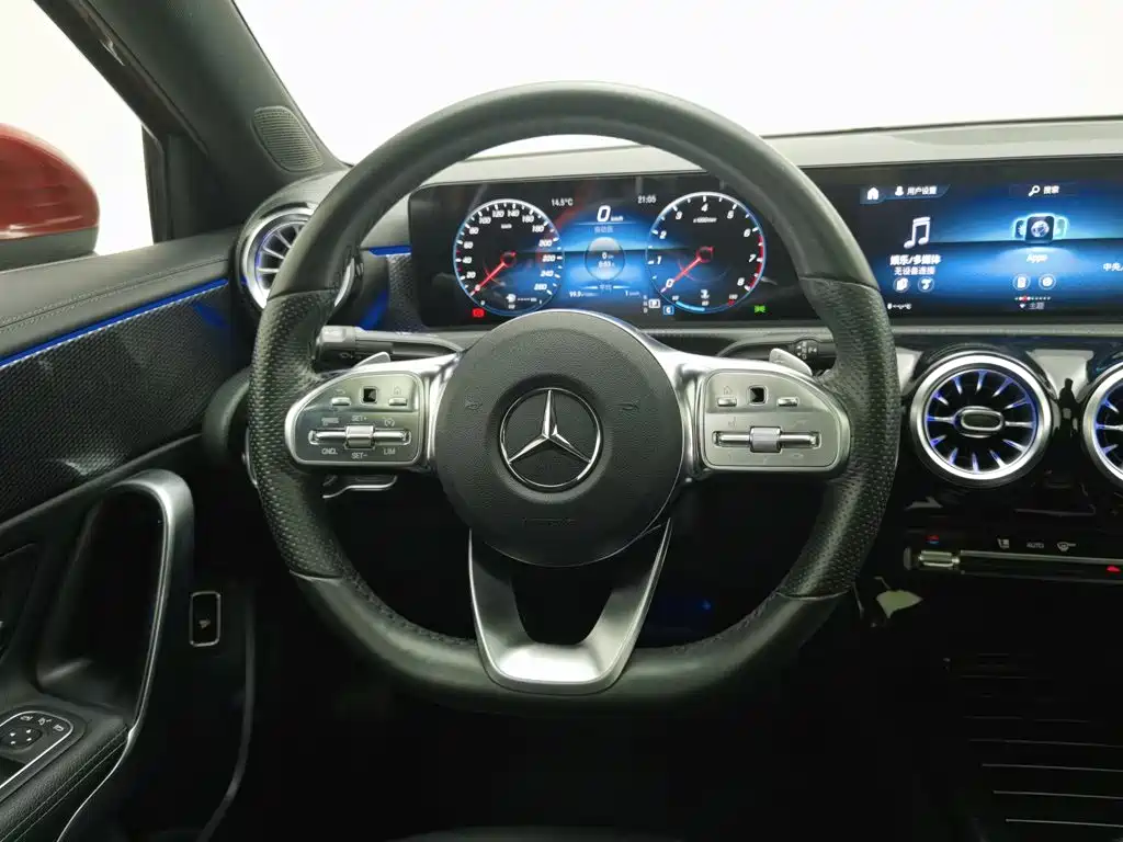 Mercedes-Benz A-Class — миниатюра 11