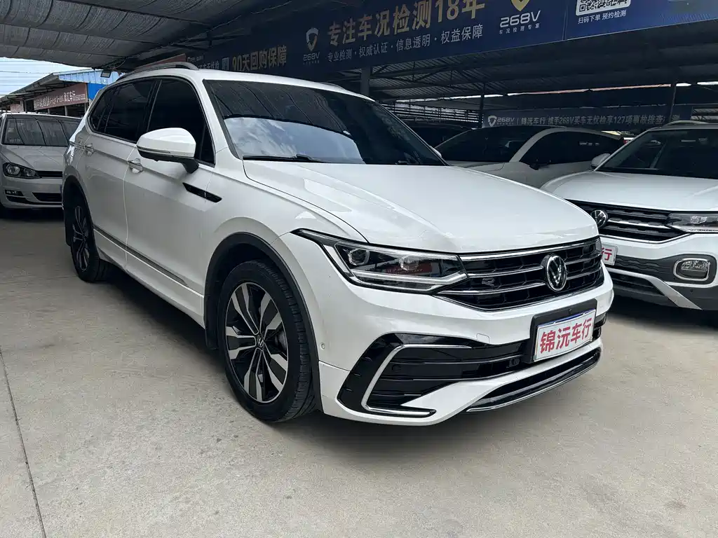 Volkswagen Tiguan L — миниатюра 3