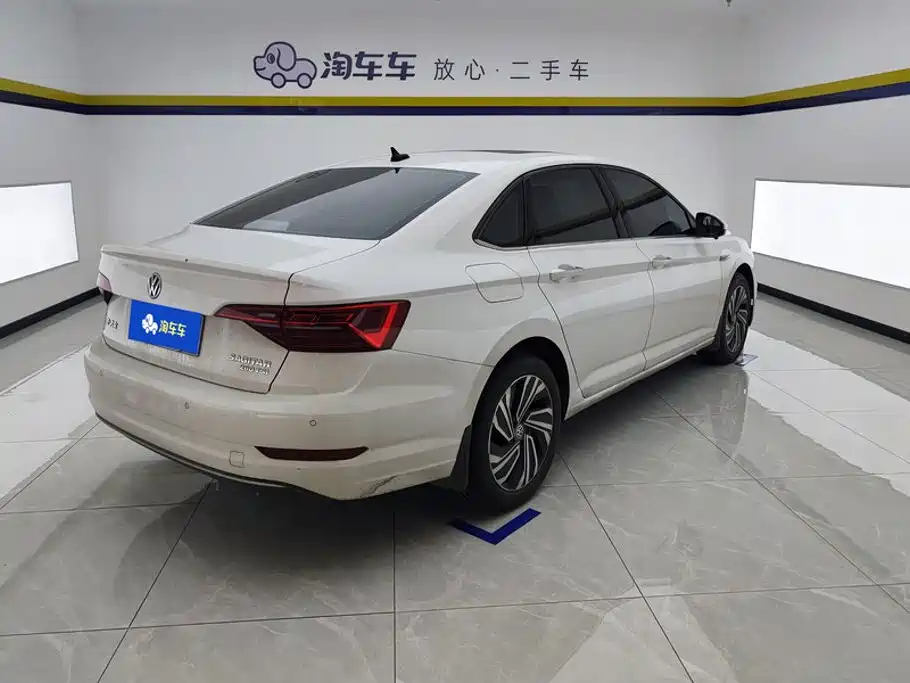 Volkswagen Sagitar — миниатюра 3