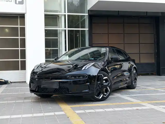 2023 Zeekr 001