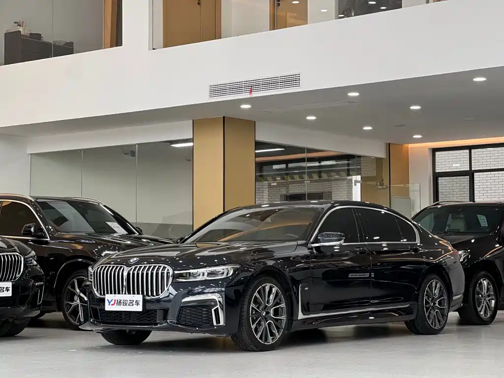 宝马7系 2021款 740Li 领先型 M运动套装 2022