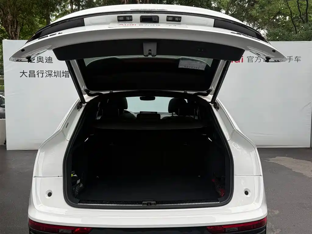 Audi Q5L Sportback — миниатюра 9