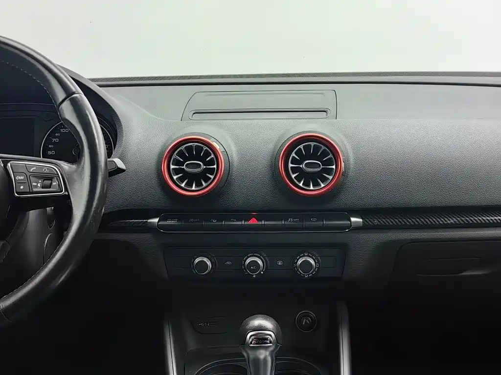 Audi A3 — миниатюра 12
