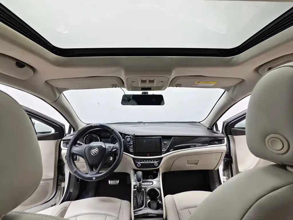 Buick Verano — миниатюра 10