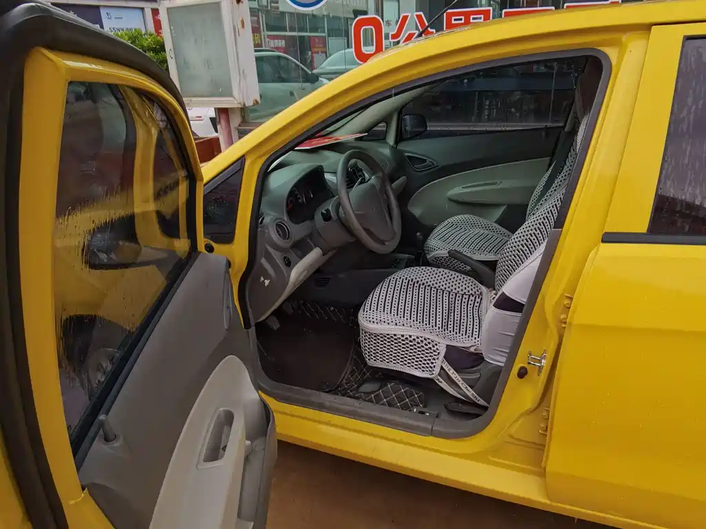 Chevrolet Sail 2010 1.2L MT