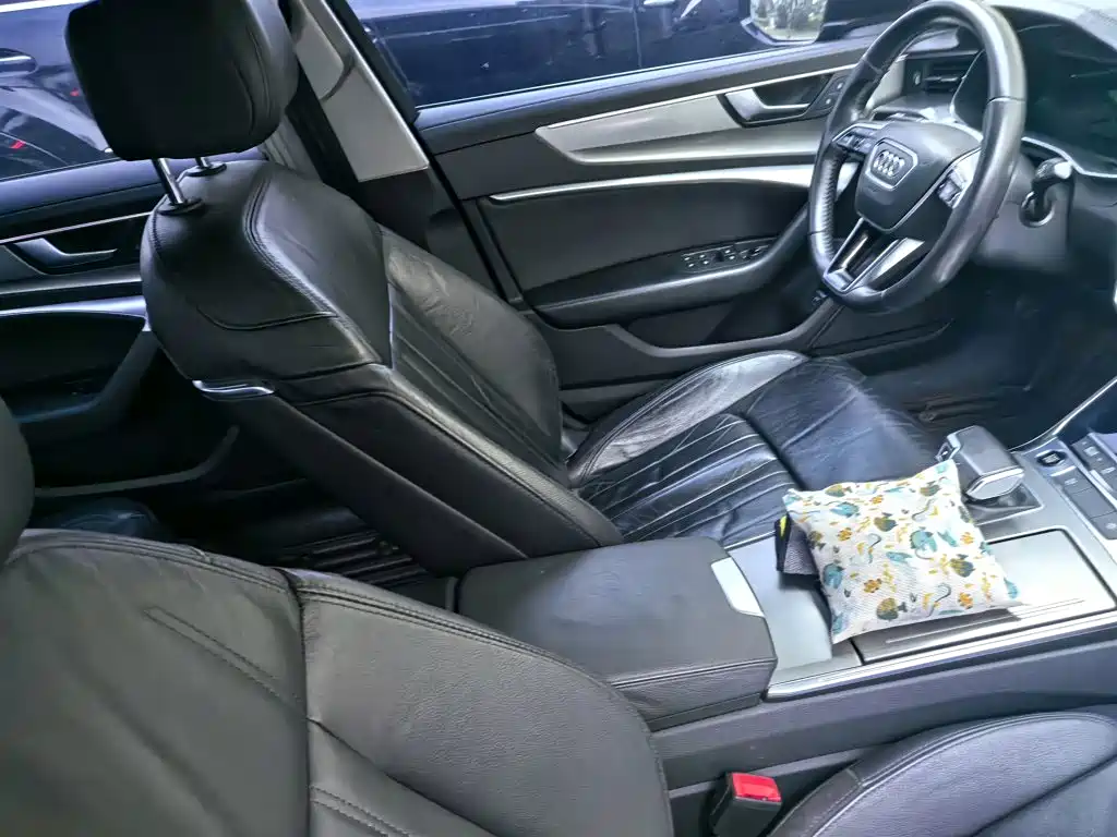 Audi A6L — миниатюра 2