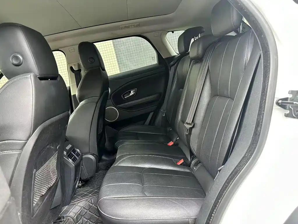 Land Rover Evoque — миниатюра 6