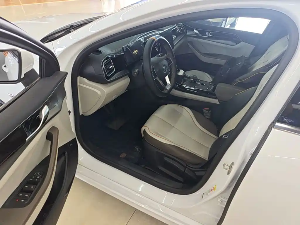 BYD Qin PLUS — миниатюра 16