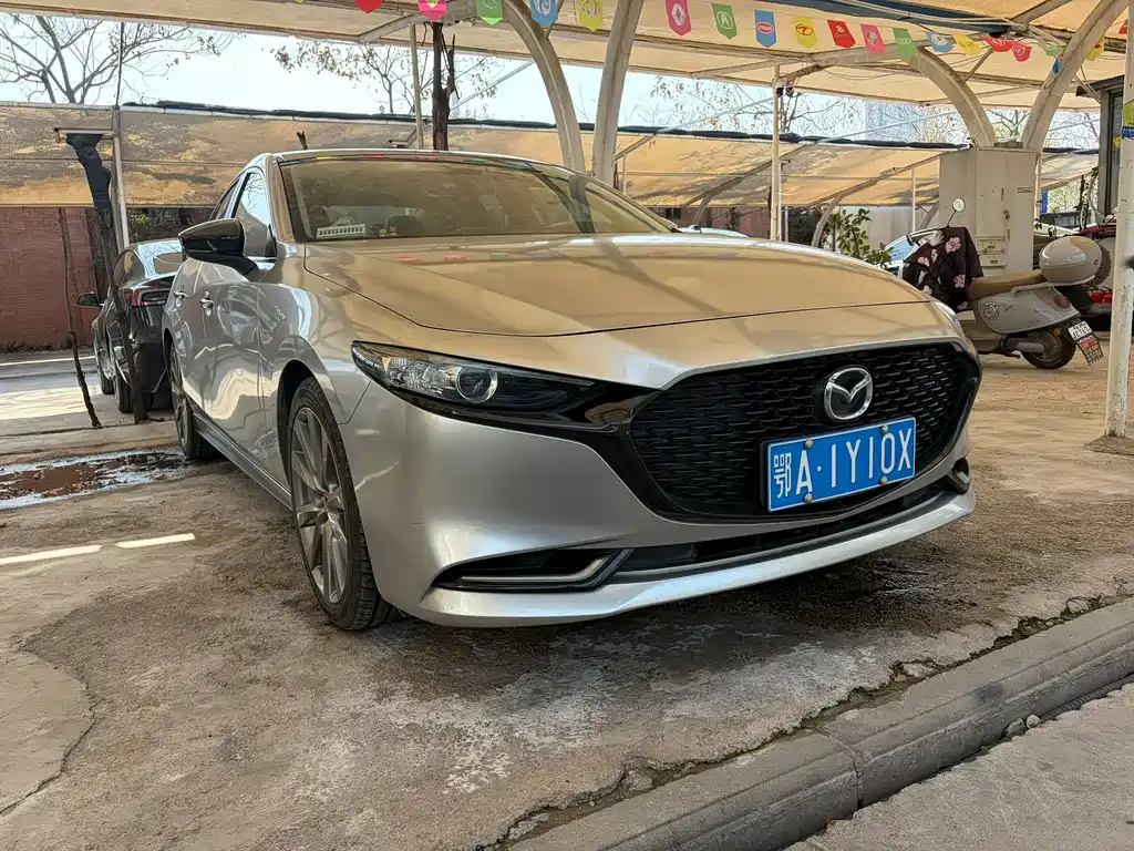 MAZDA 3 ANGKESAILA