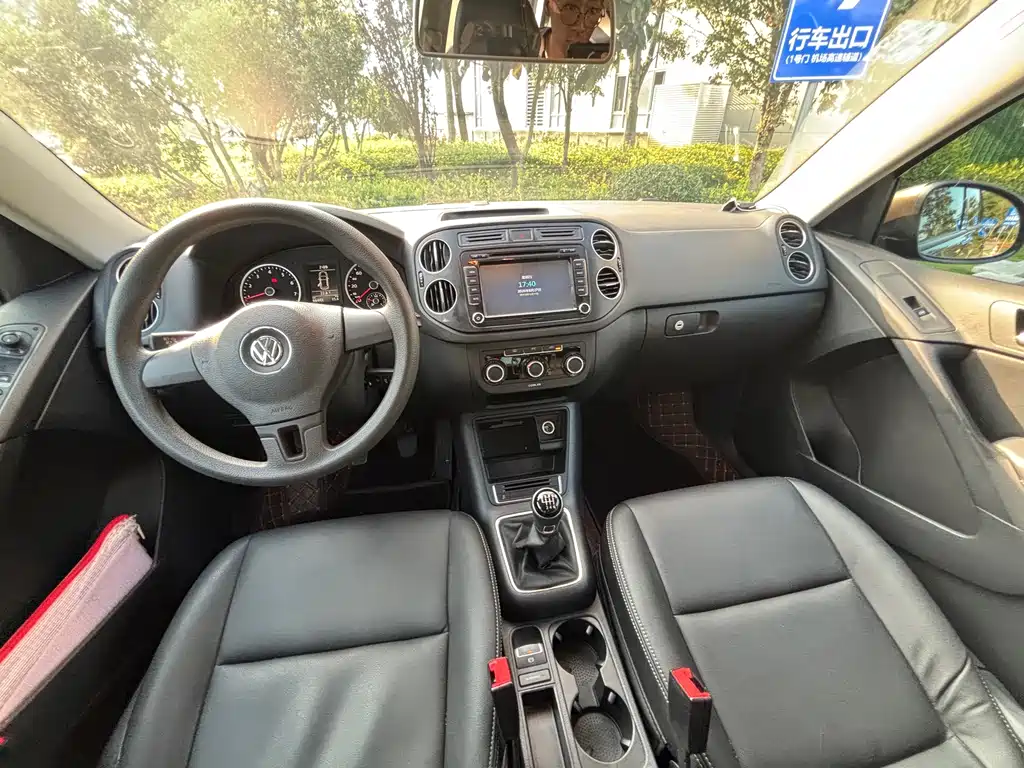 Volkswagen Tiguan — миниатюра 10