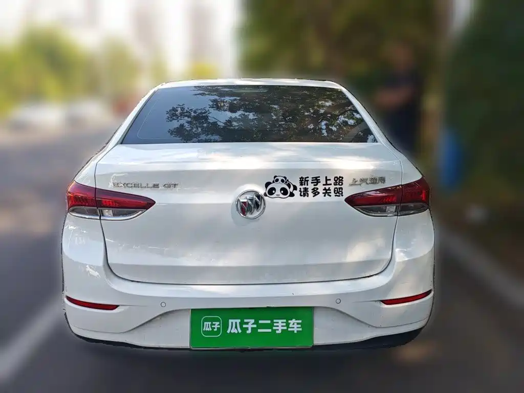 Buick Excelle — миниатюра 3