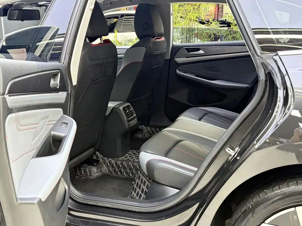 Volkswagen Lamando — миниатюра 14