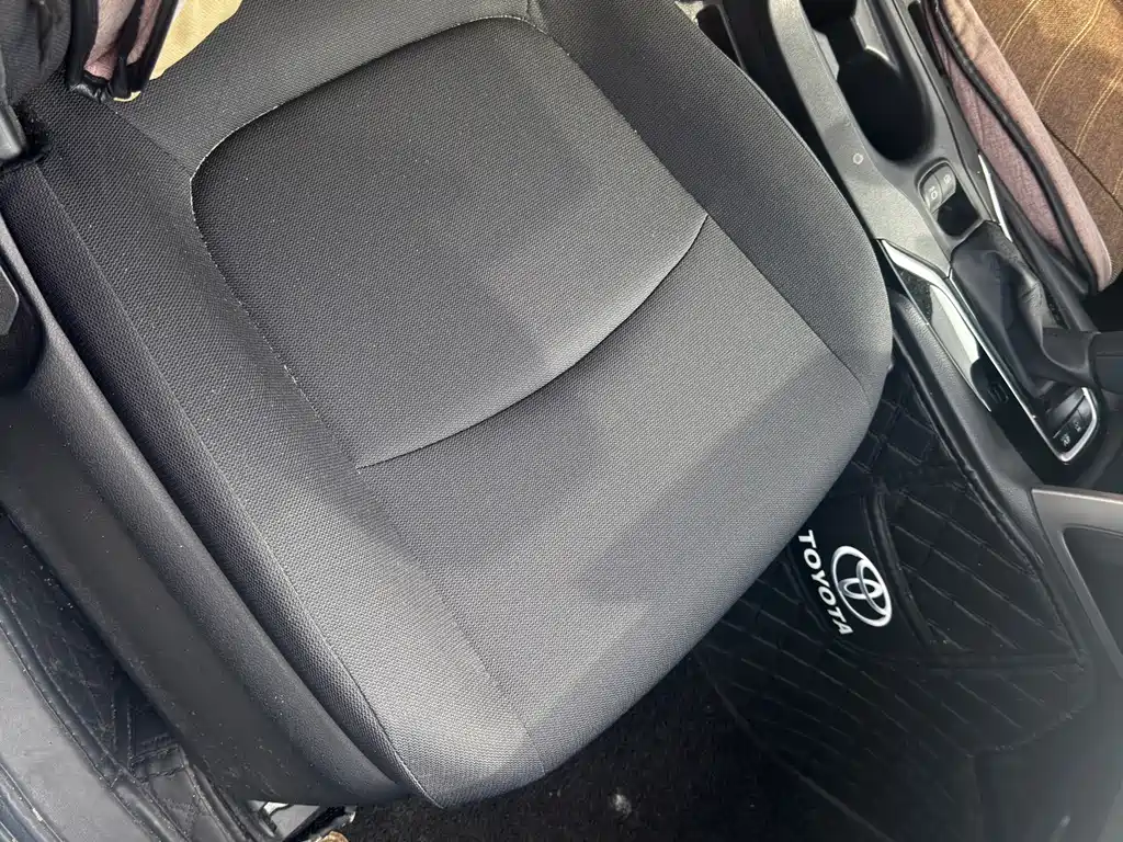 Toyota Corolla Cross — миниатюра 4