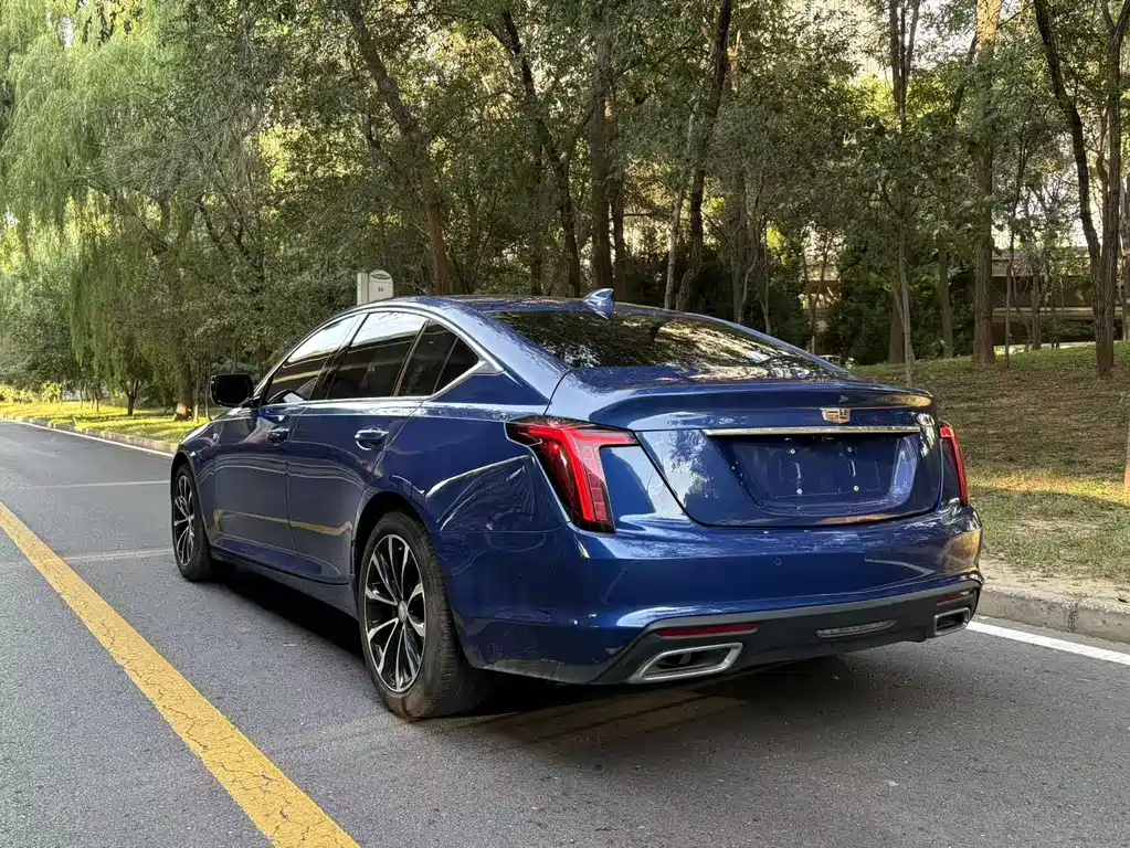 Cadillac CT5 — миниатюра 4