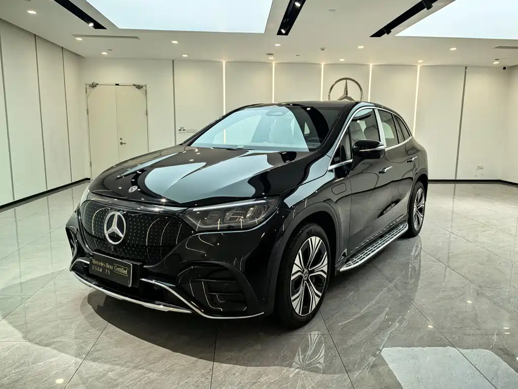 Mercedes-Benz EQE SUV 2025
