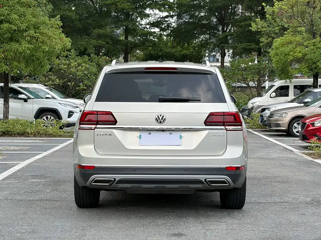 Volkswagen Teramont — миниатюра 5