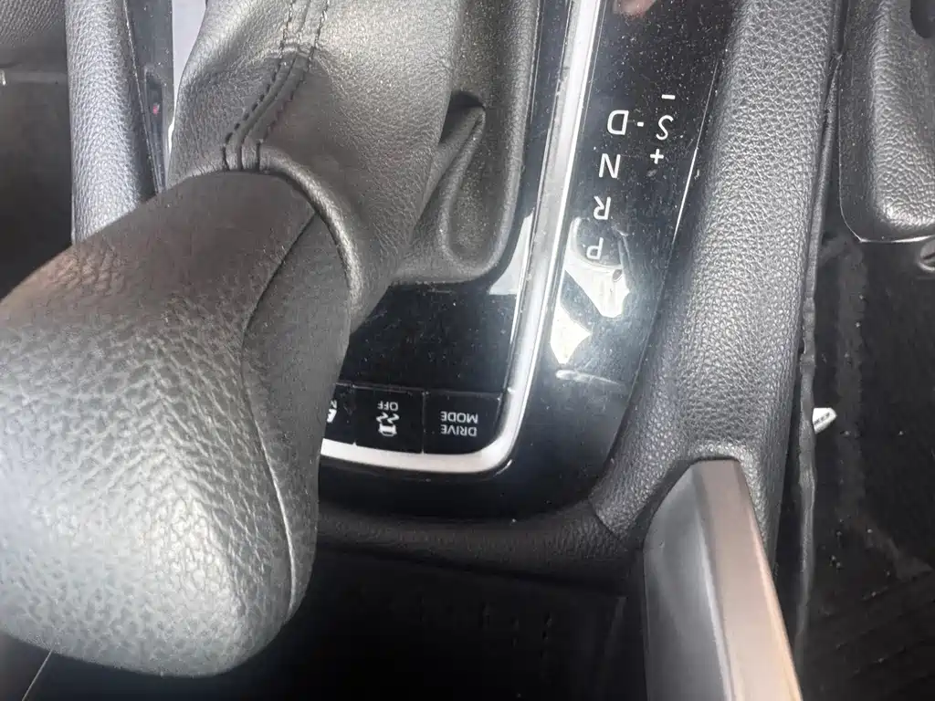 Toyota Corolla Cross — миниатюра 7