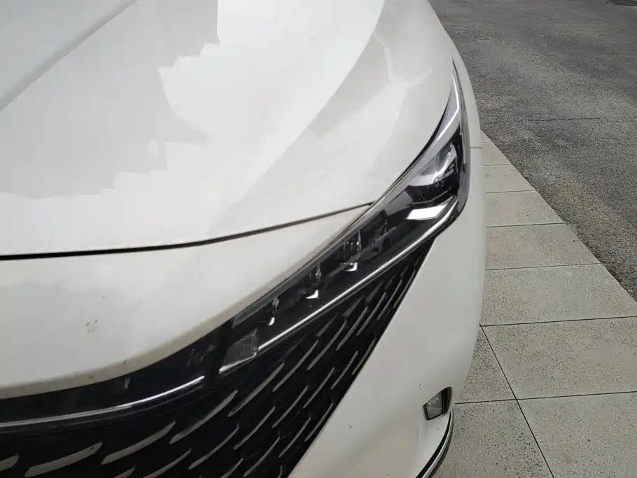 Roewe RX5 New Energy — миниатюра 5