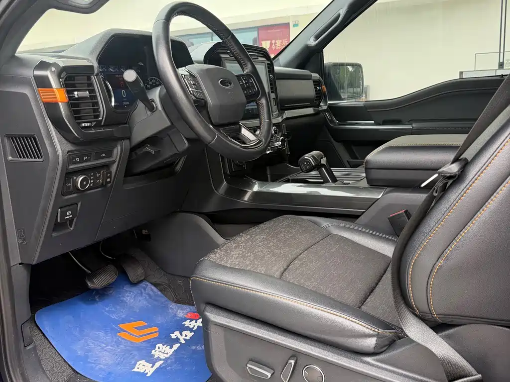 Ford F-150 Raptor — миниатюра 9