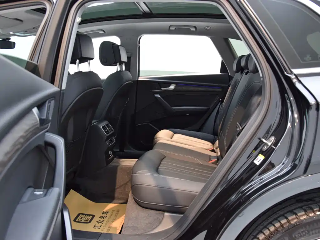 Audi Q5L 2022 40T Luxury