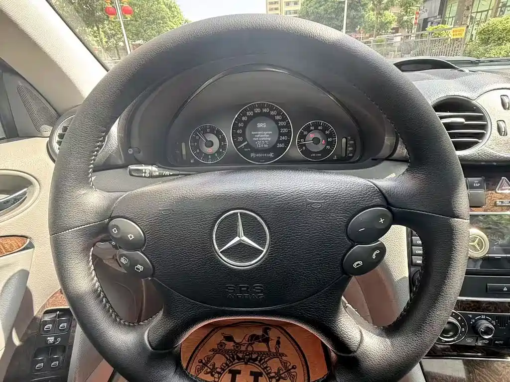Mercedes-Benz CLK-Class — миниатюра 13