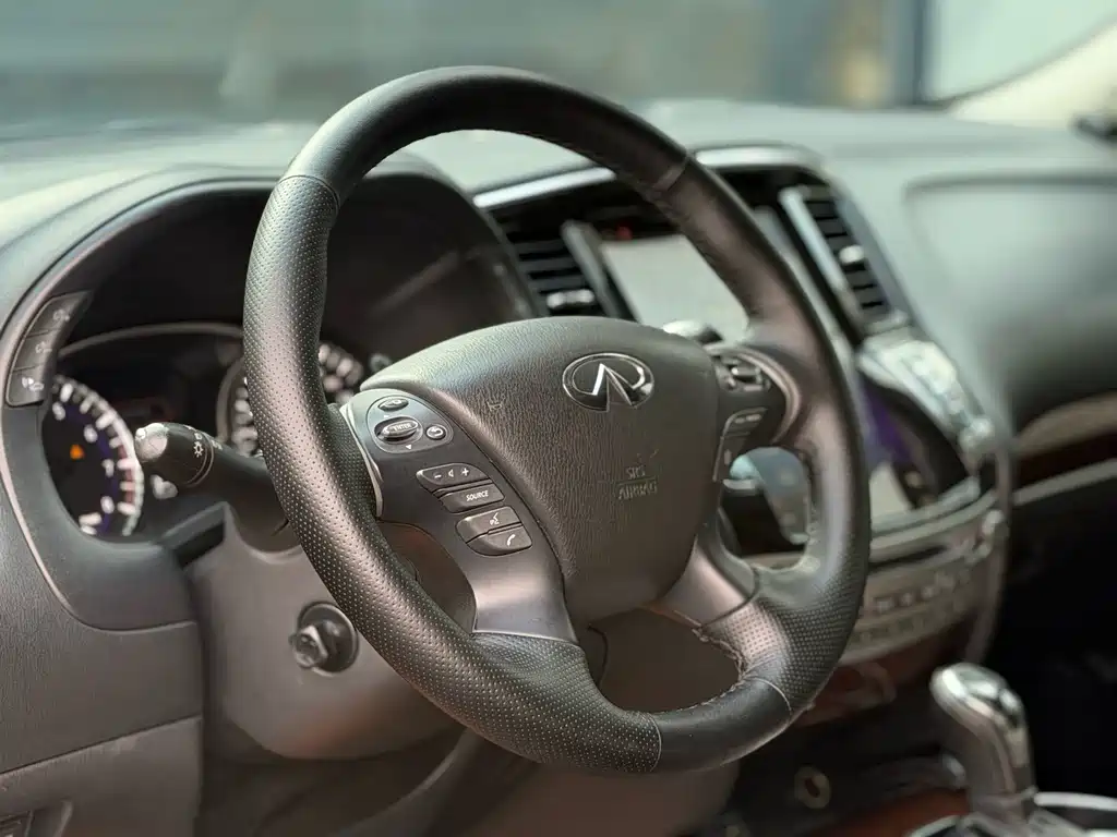 Infiniti QX60 2022 2.0T