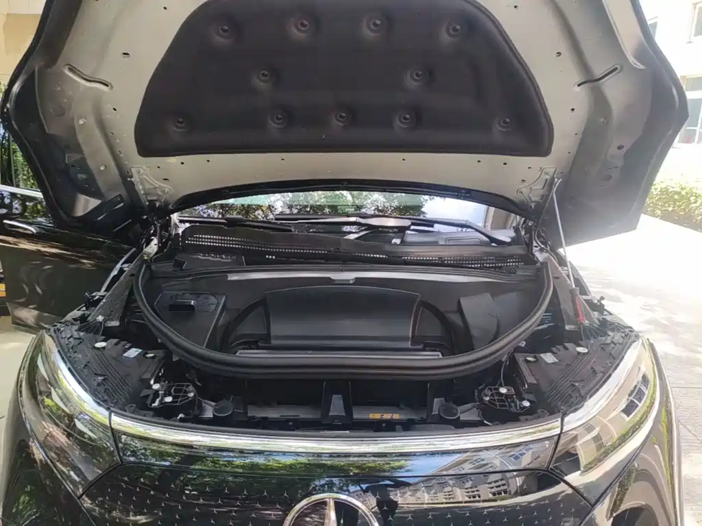 Mercedes-Benz EQS SUV — миниатюра 20