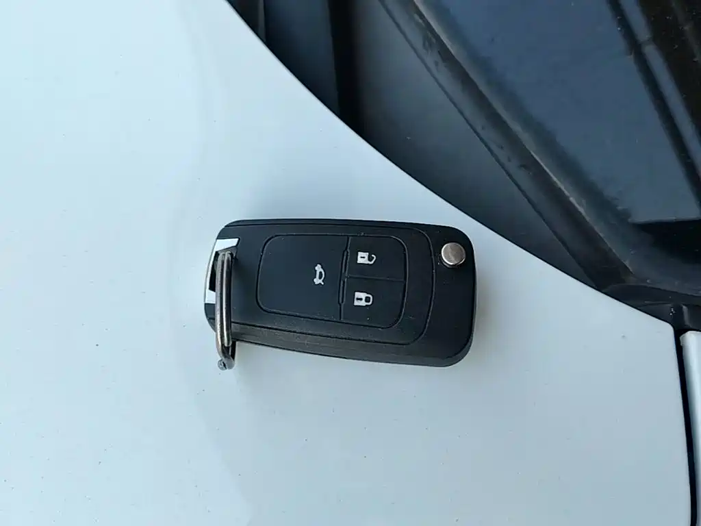 Buick Excelle — миниатюра 9