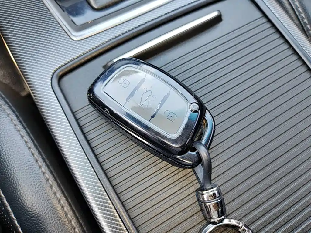 Hyundai Mistra — миниатюра 9
