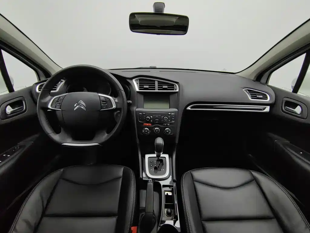 Citroen C4L — миниатюра 5